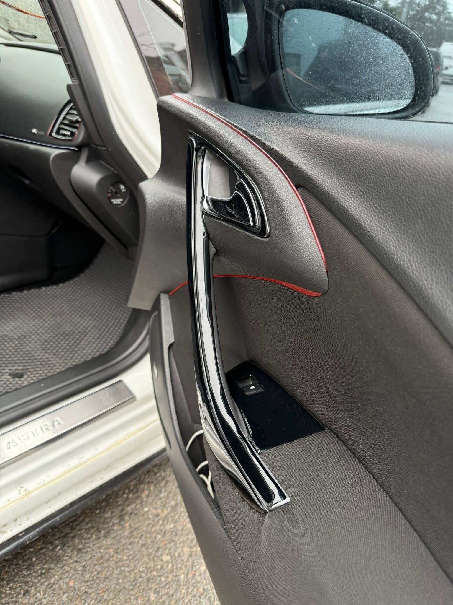 Opel Astra J