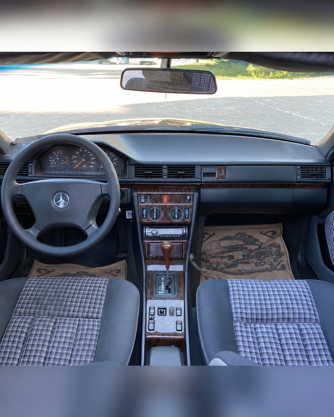 Mercedes w124 E200 1985 1996 Maun Kaplama
