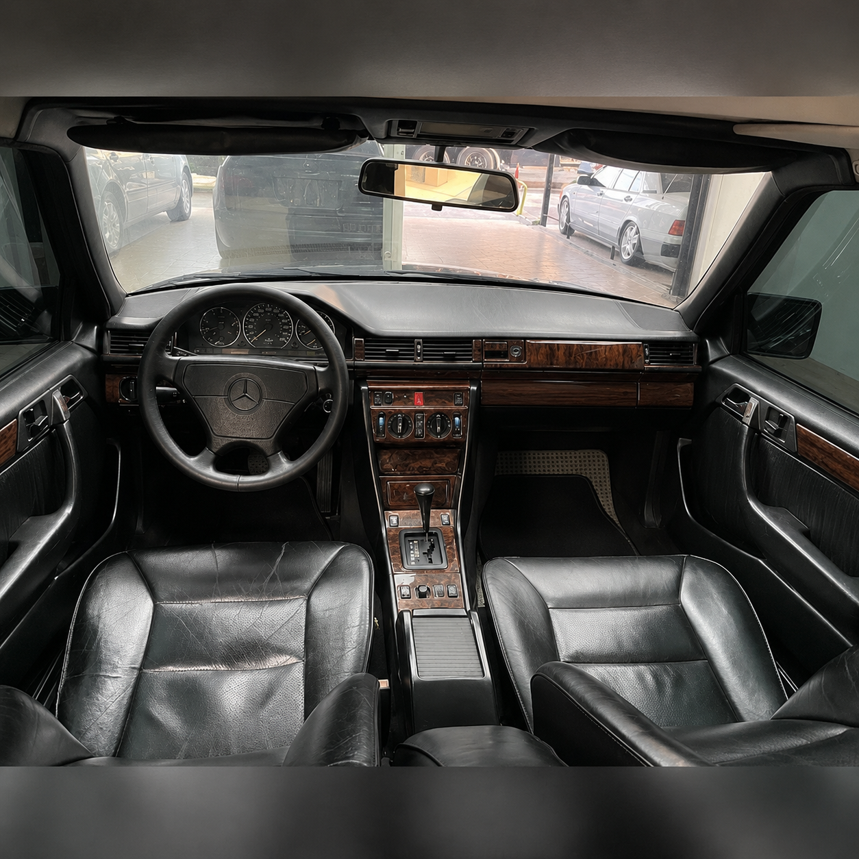 Mercedes w124 E200 1985 1996 Maun Kaplama