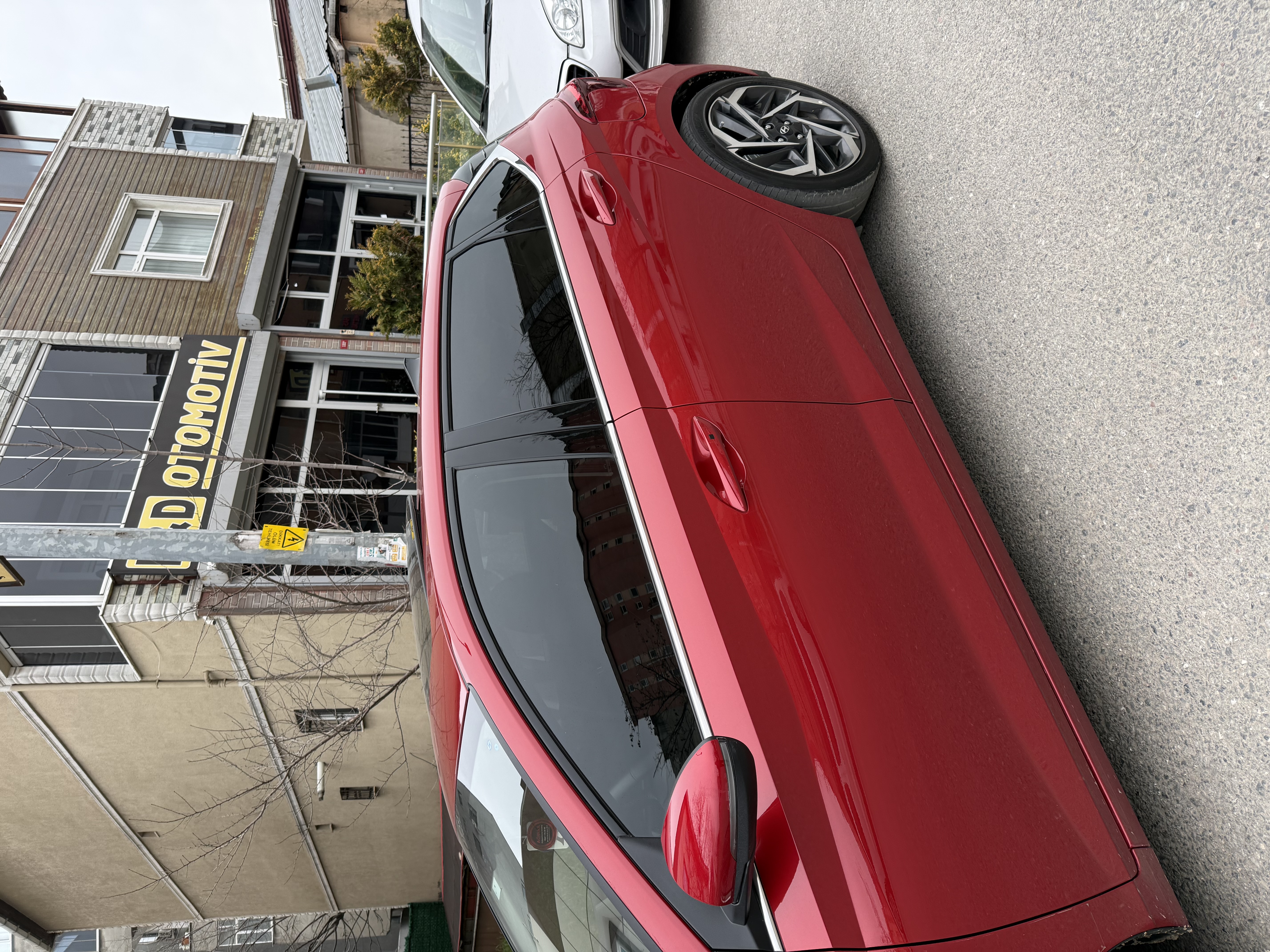 Hyundai İ20 2021 2025 Piano Black Kapı Direkleri 14 Parça