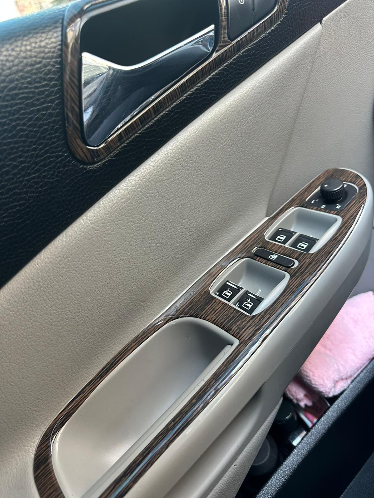 Volkswagen Passat B6 Koyu Meşe Maun Kaplama