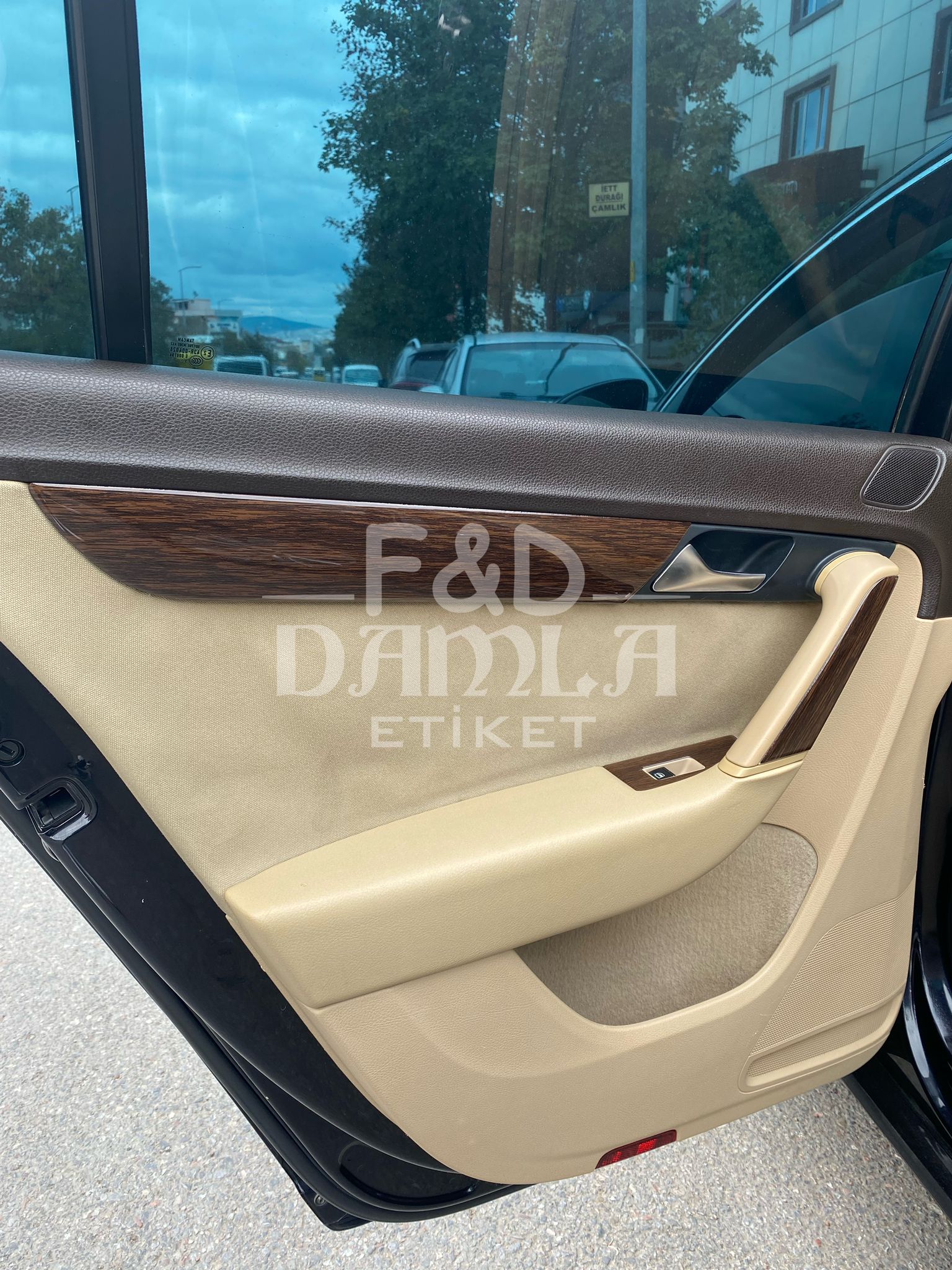 Volkswagen Passat B7 Piano Black Koyu Meşe Maun Kaplama