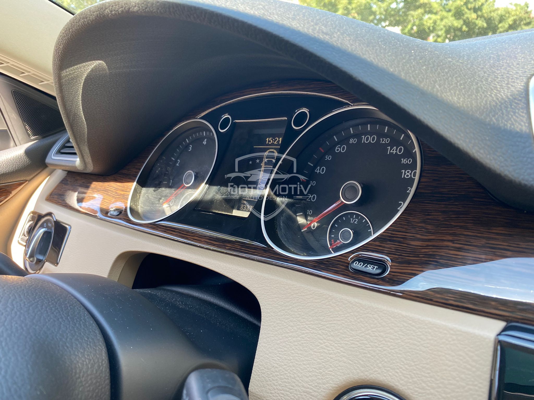 Volkswagen Passat CC Piano Black Koyu Meşe Maun Kaplama