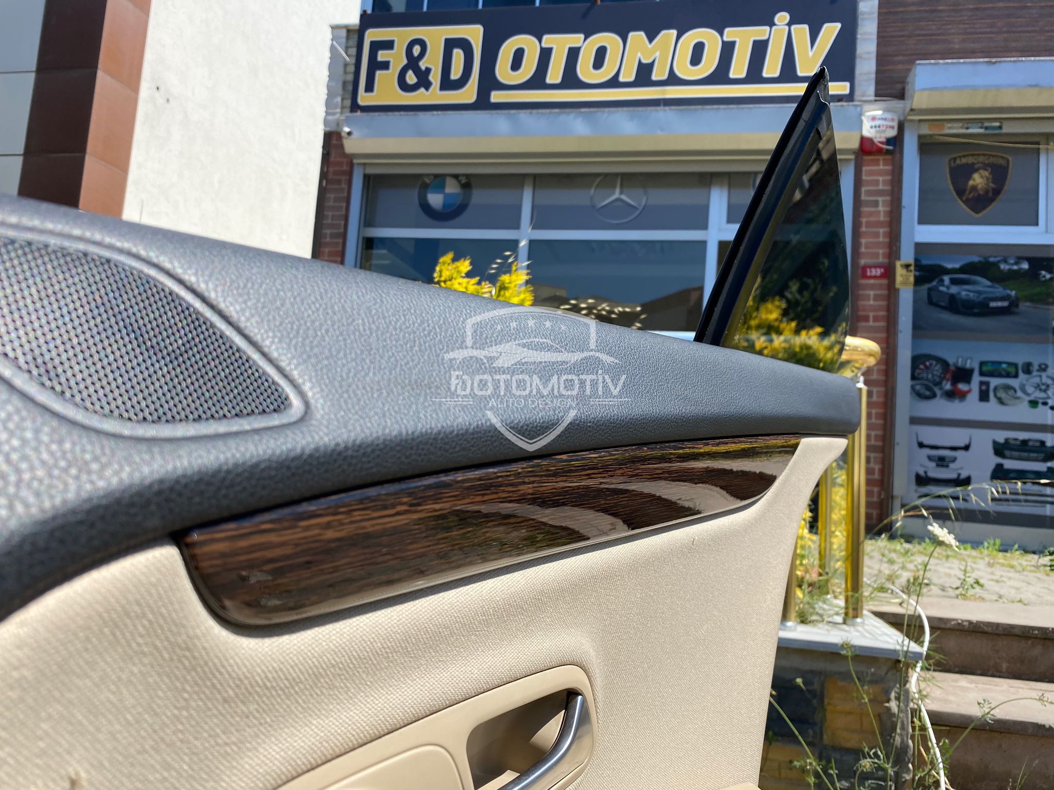 Volkswagen Passat CC Piano Black Koyu Meşe Maun Kaplama