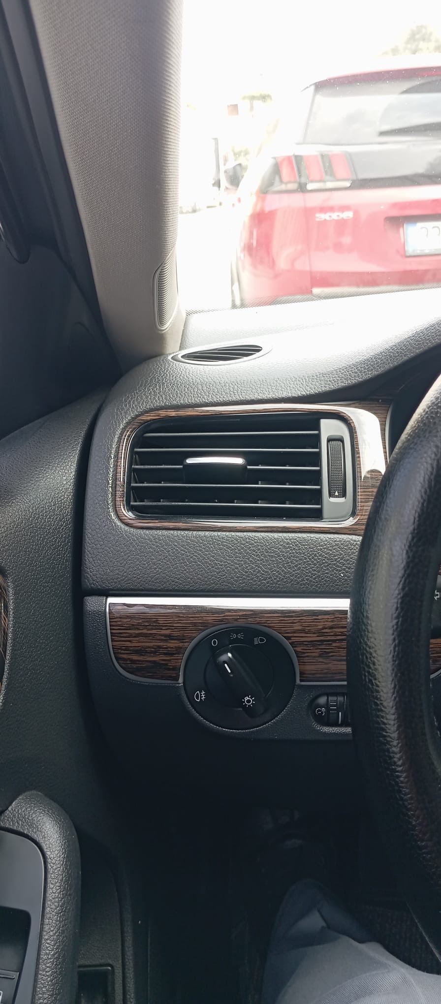 Volkswagen Jetta Konsol-Torpido Kaplama 2011-2016