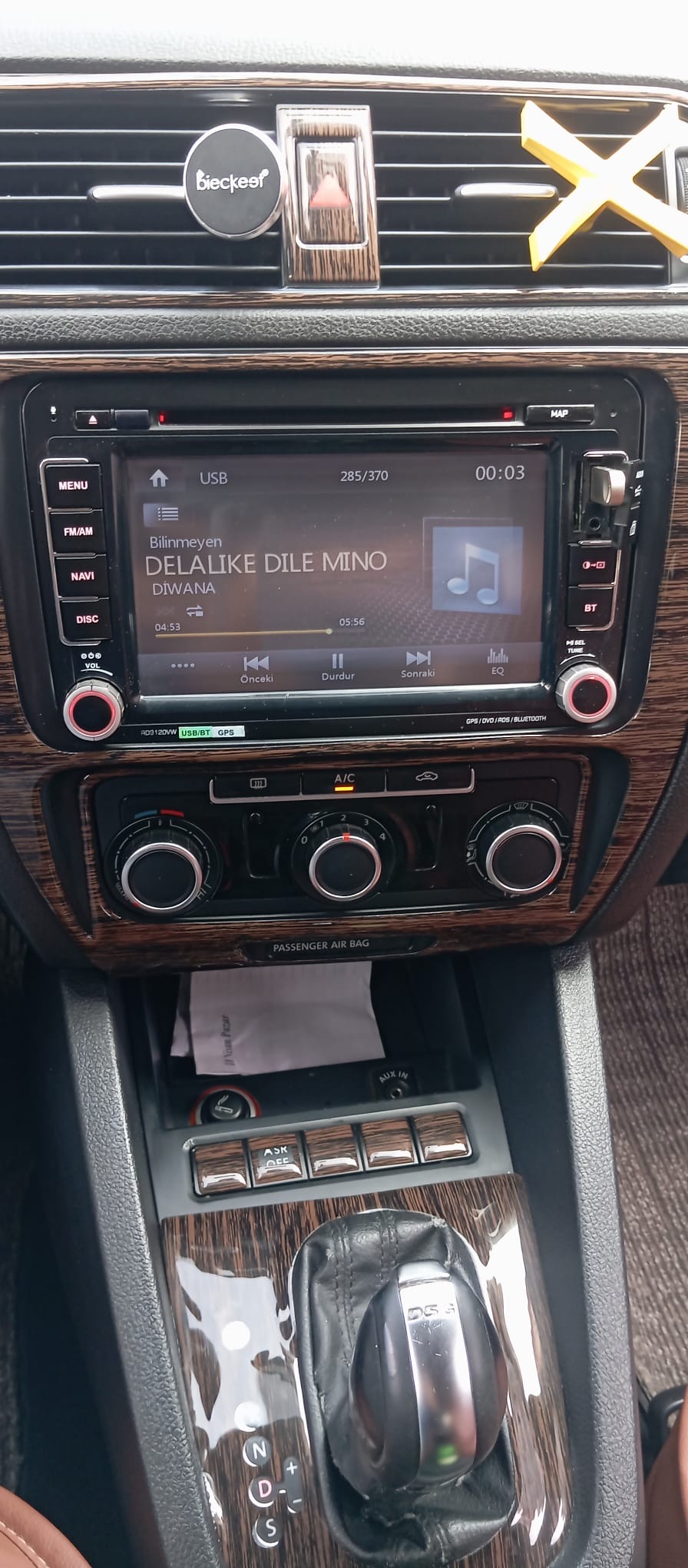 Volkswagen Jetta Konsol-Torpido Kaplama 2011-2016