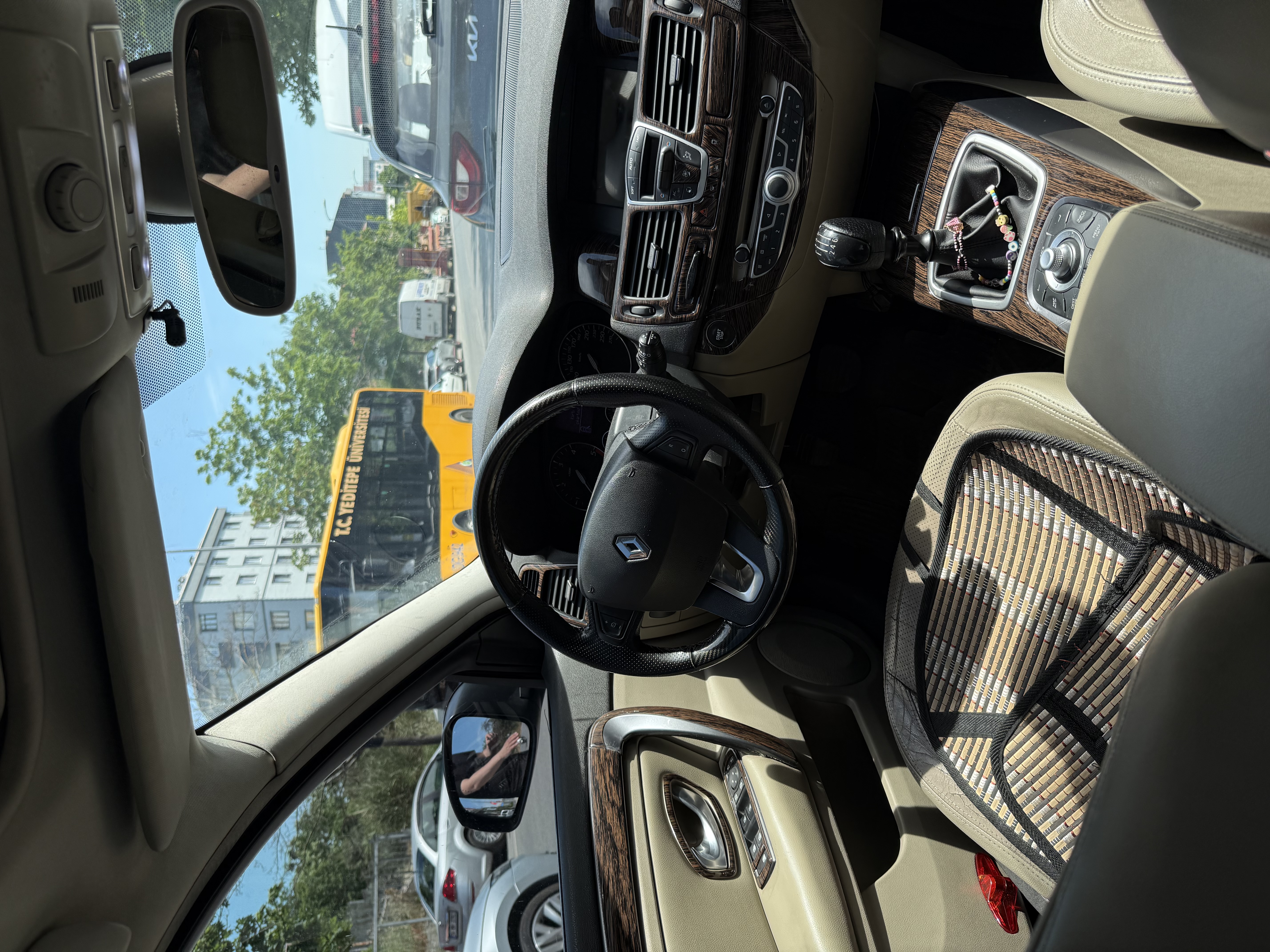 Renault Laguna 3 Full Set Koyu Meşe Maun Kaplama