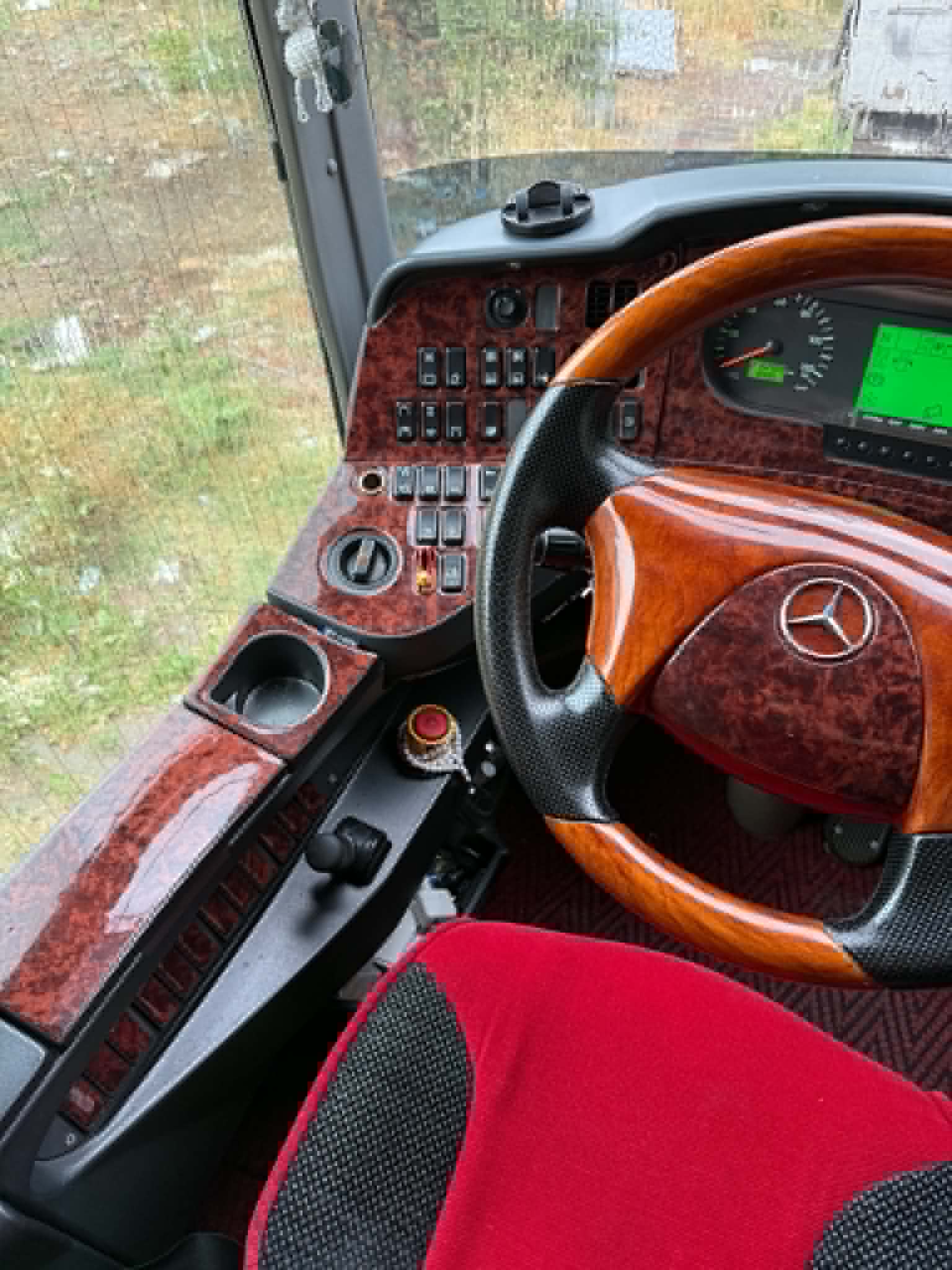 Mercedes Travego Full Set 58 Parça Maun Kaplama Maun Renk