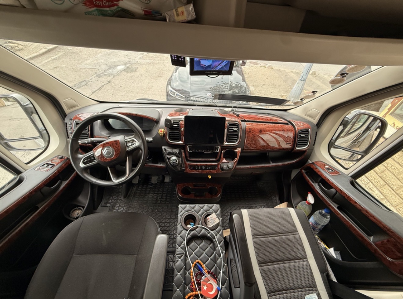 Fiat Ducato Citroen Jumper Peugeot Boxer Opel Movana 2020 Sonrası Full Set Maun Renk Maun Kaplama